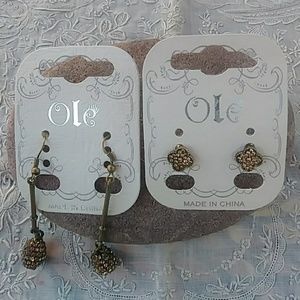 OLE EARRINGS - 2 PAIR (BROWN RHINESTONES)